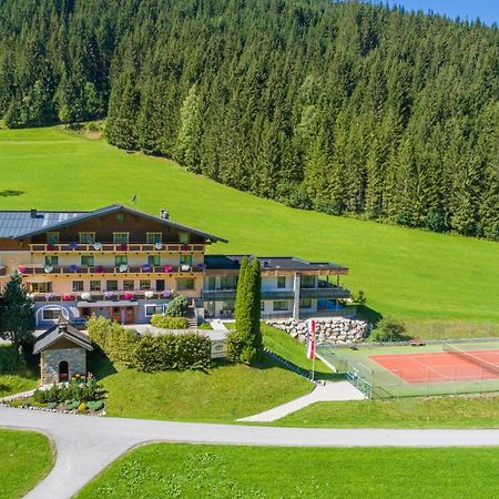 Natur & Familienhotel Der Stieglerhof Radstadt Exterior photo