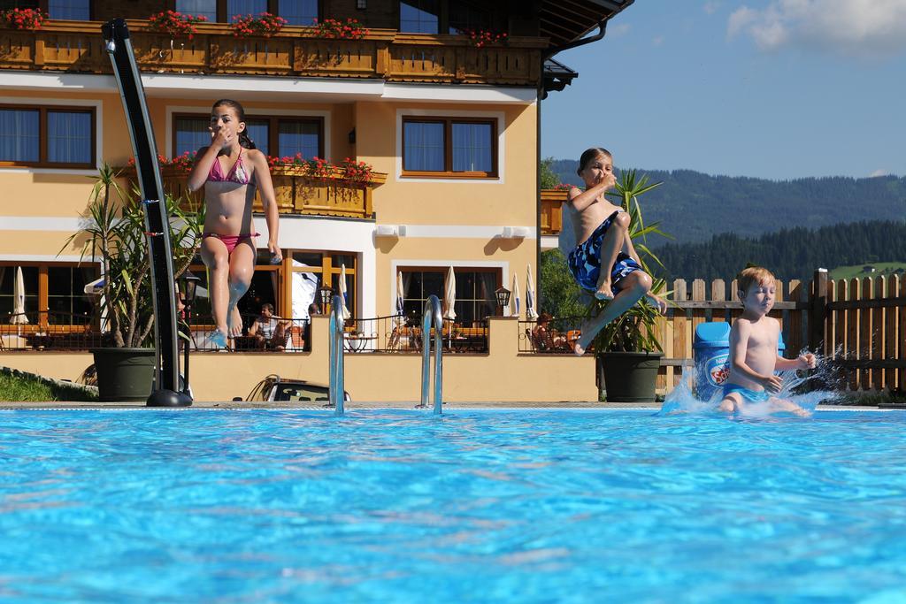 Natur & Familienhotel Der Stieglerhof Radstadt Exterior photo