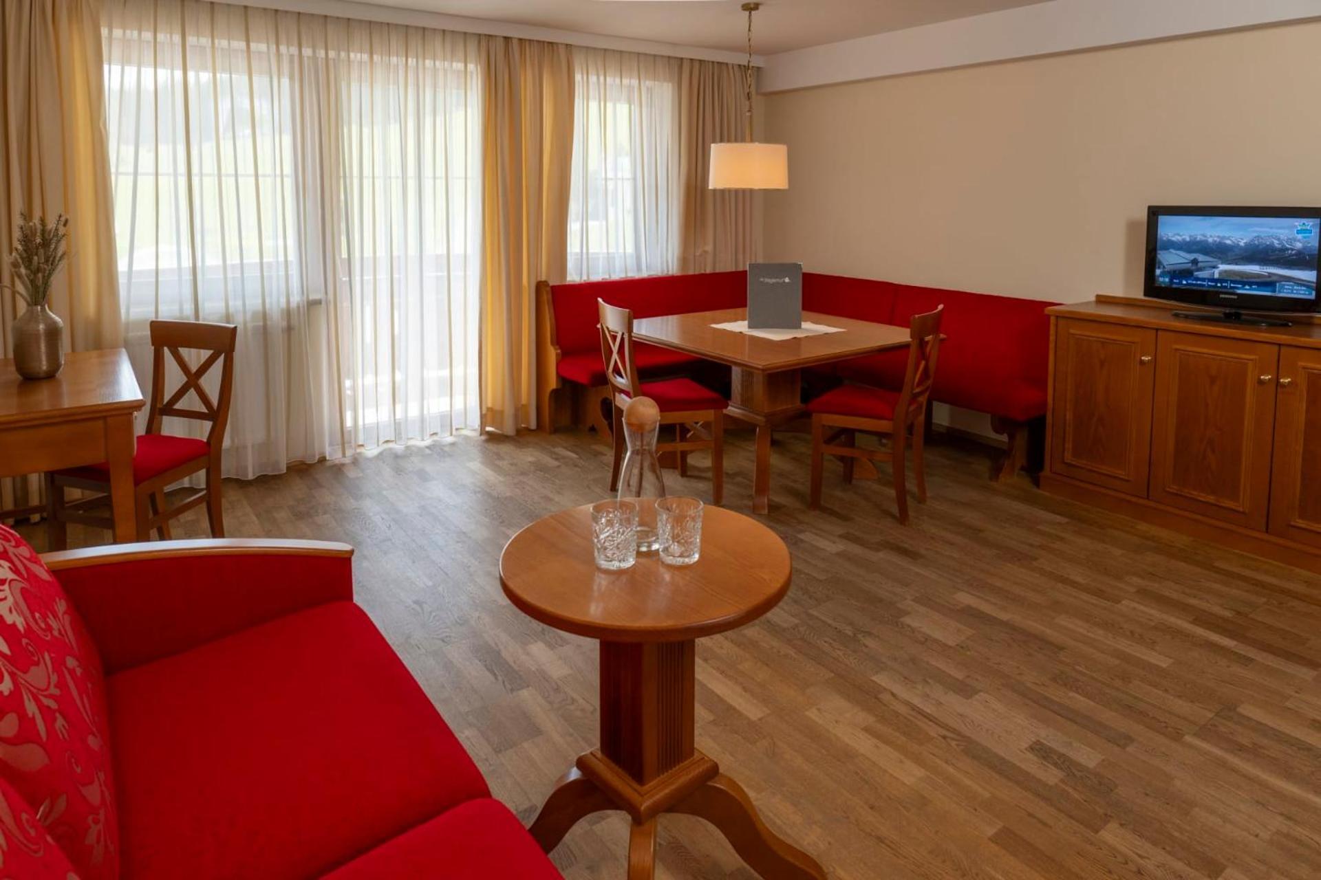 Natur & Familienhotel Der Stieglerhof Radstadt Exterior photo